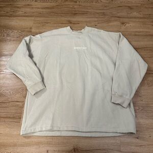 Essentials fear of god cream crew neck pullover